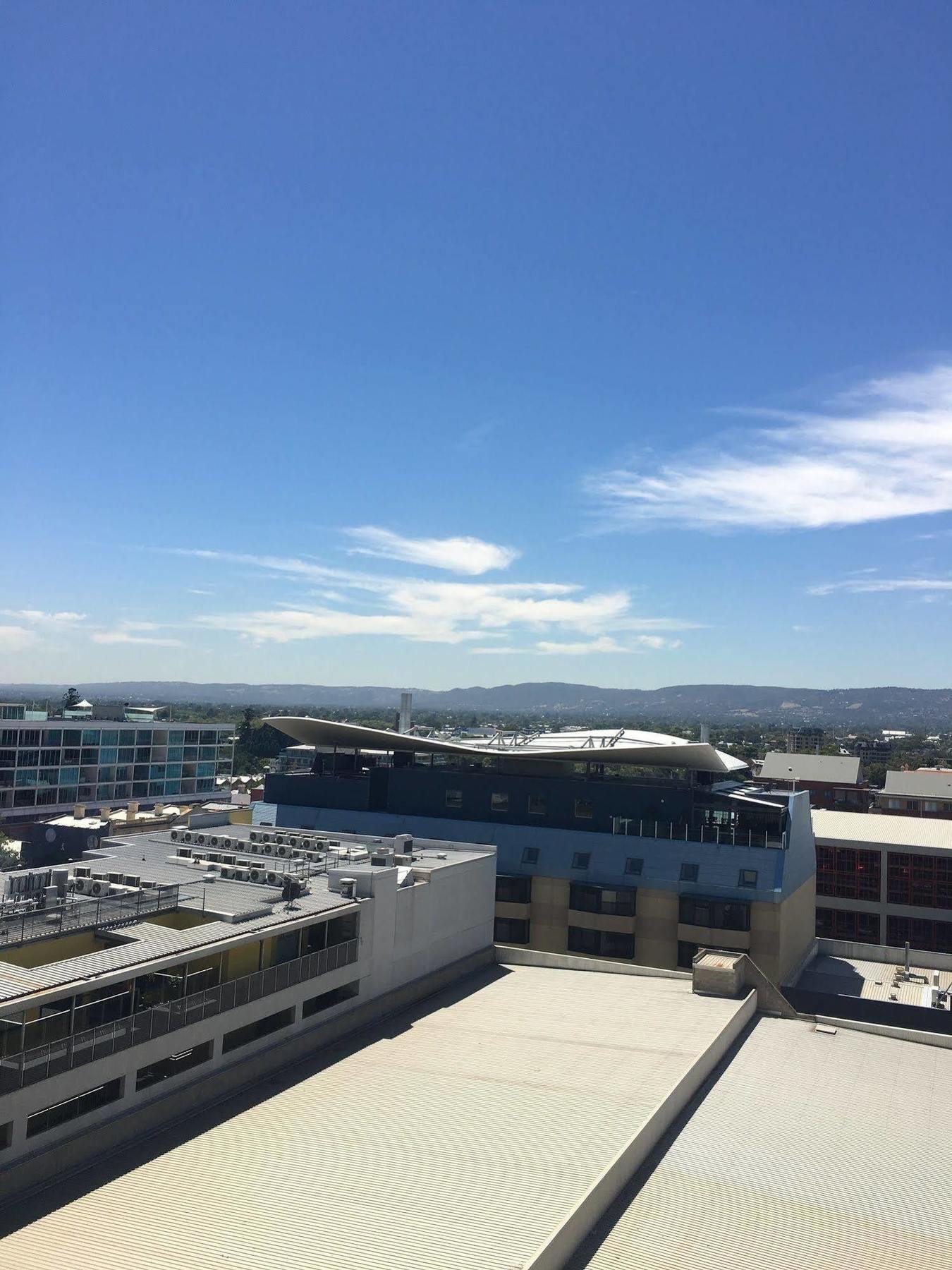 דירות אדלייד Luxury In The Sky On Hindmarsh Square מראה חיצוני תמונה